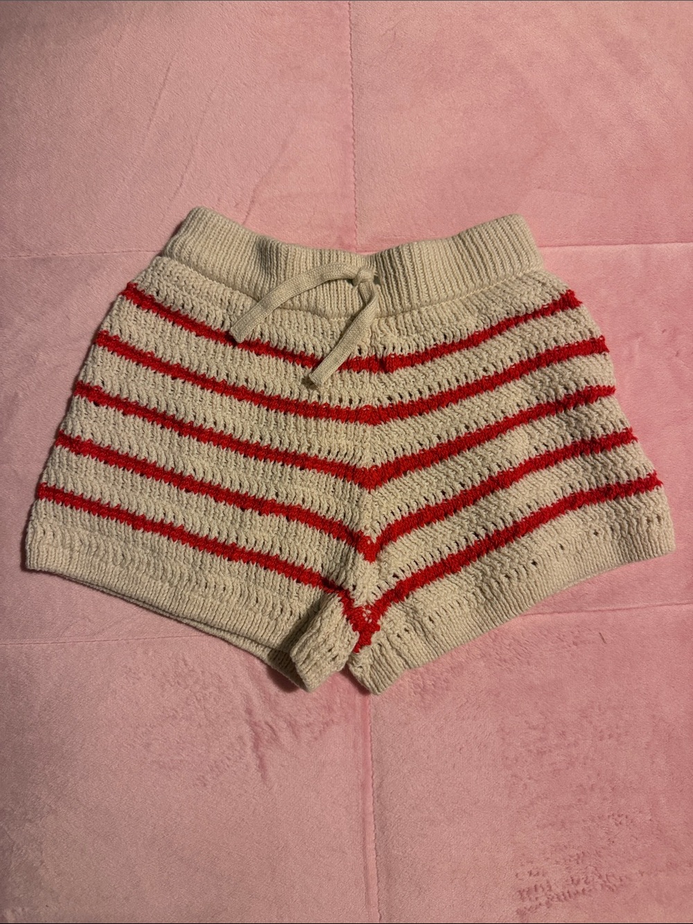 Zara Cream Knit Shorts with Red Stripes